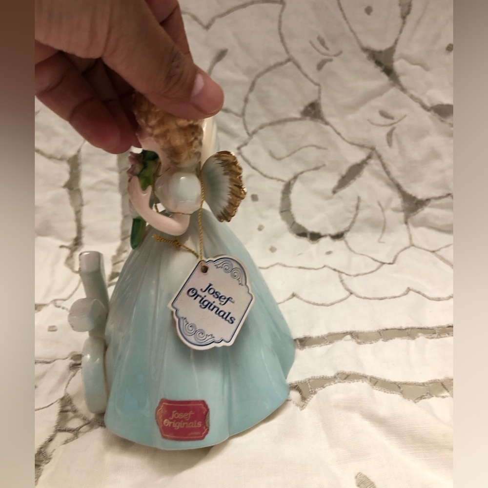 vtg hallmark angel 16 birthday figurine 70s - Picture 3 of 3